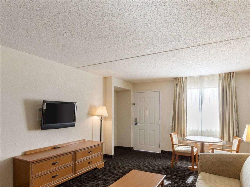Sunrise Inn & Suites New Orleans Buitenkant foto