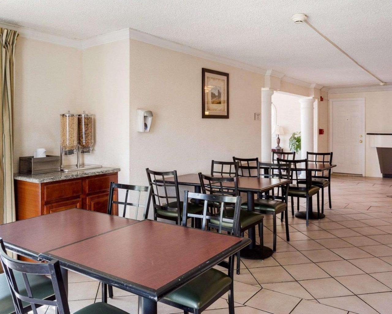 Sunrise Inn & Suites New Orleans Buitenkant foto