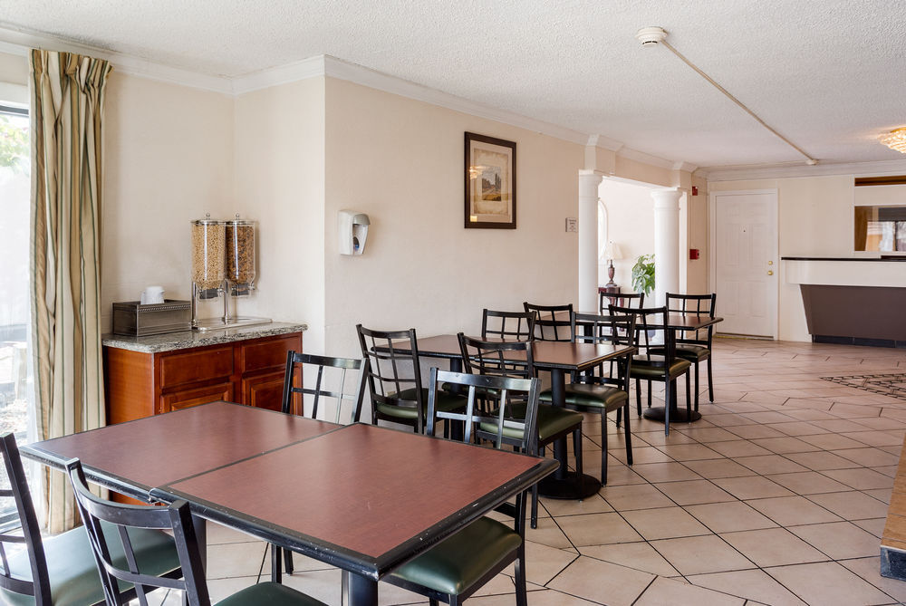 Sunrise Inn & Suites New Orleans Buitenkant foto